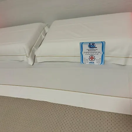 Linda 3* Ancona